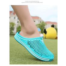 将图片加载到图库查看器,Classic Women Shoes Beach Closed Toe Slippers Unisex Hollow Out Casual Couple Flip Flops Garden Clogs Non-slide Men And Women Slippers