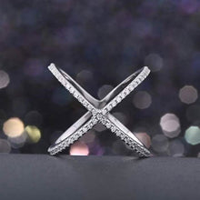 将图片加载到图库查看器,Cubic Zirconia Pave X Ring