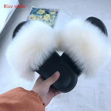 Load image into Gallery viewer, Cute Fluffy Ladies Indoor Warm Slippers Furry Luxury Flip Flops Women's Fashion Flat Soft Flip Flops