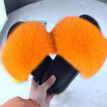 Load image into Gallery viewer, Cute Fluffy Ladies Indoor Warm Slippers Furry Luxury Flip Flops Women's Fashion Flat Soft Flip Flops