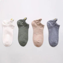 Load image into Gallery viewer, Cute Heart Design 4 Pairs Socks For Women Fashion Spring Cotton Modern Girls Casual Outdoor Socks For Women