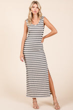 将图片加载到图库查看器,Striped Scoop Neck Sleeveless Maxi Dress For Women – Striped Maxi Dress, Sleeveless Dress, Summer Maxi Dress, Comfortable Knit Dress, Flattering Maxi Dress