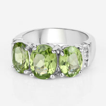 将图片加载到图库查看器,4.14 Carat Genuine Peridot and White Topaz .925 Sterling Silver Ring