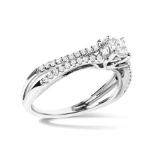 将图片加载到图库查看器,14K White Gold 5/8 Cttw Diamond Split Shank Engagement Ring (G-H Color, VS2-SI1 Clarity) - Size 7