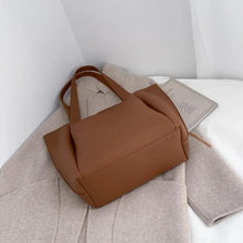 Load image into Gallery viewer, Dazzling women's Bag With Large Capacity, High Quality Shoulder Bags PU Leather Shoulder Bags For Ladies Gifts