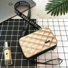 Load image into Gallery viewer, Delightful Designer Women Handbags For Women And Girls Small Shoulder Bag Women's Famous Clutch Bag