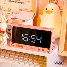 将图片加载到图库查看器,Digital Clock Table Clock Snooze Alarm Cute Silent Mirror Clock Student Desktop Mirror Surface LED Alarm Clock with USB Charger 12/24H Easy Snooze Function Adjustable Brightness Alarm Clocks for Bedroom LED Clock Electronic Clock for Children