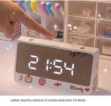 将图片加载到图库查看器,Digital Clock Table Clock Snooze Alarm Cute Silent Mirror Clock Student Desktop Mirror Surface LED Alarm Clock with USB Charger 12/24H Easy Snooze Function Adjustable Brightness Alarm Clocks for Bedroom LED Clock Electronic Clock for Children