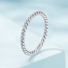 Load image into Gallery viewer, 925 Sterling Silver Oxidized Ring Size 6.0 for Women