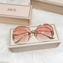 Load image into Gallery viewer, Fashion Gradient Women and Girls Modern Hexagon Metal Sunglasses For Summer In Elegant Retro Post Modern Style With UV400 Protection