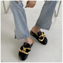 Load image into Gallery viewer, Elegant Metal Chain Design Women Slipper Closed Toe Slip On Shoes Round Toe Low Heels Casual Slides Shoes Flats Loafer Gold Chain Casual Shoes Slip On Women's Slide Sandals Slipers