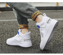将图片加载到图库查看器,Elegant Sport Men's Sneaker Trend High Top Platform Shoes Spring Vulcanized Shoes Leather Casual Sport Fashion Flat Low Top Sneaker Lace-up Modern Design