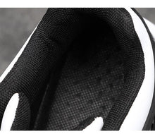 将图片加载到图库查看器,Elegant Sport Men's Sneaker Trend High Top Platform Shoes Spring Vulcanized Shoes Leather Casual Sport Fashion Flat Low Top Sneaker Lace-up Modern Design