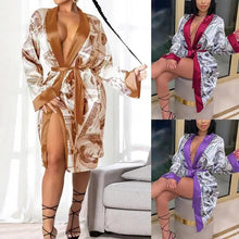 Load image into Gallery viewer, Elegant Women Indoor Robes Modern Design Bathrobes Ladies Long Sleepwear Soft And Comfortable Womens Bathrobes