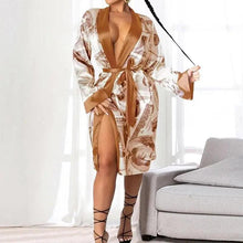 Load image into Gallery viewer, Elegant Women Indoor Robes Modern Design Bathrobes Ladies Long Sleepwear Soft And Comfortable Womens Bathrobes