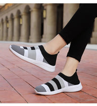 Load image into Gallery viewer, Elegant Women Shoes Espadrilles Knitted Sneakers Women New Flat Shoes Mix Color Casual Walking Shoes Slip-on Sock Shoe Lady Girls Running Shoes Mesh Air Mesh Womens Espadrilles