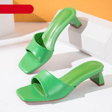 Load image into Gallery viewer, Elegant Women Slippers Summer Outdoor Beach Flip Flop Open Toe Flat Casual Low Heel Sandal Square Open Toe Heeled Sandals Beach Charming Sandals