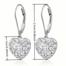 将图片加载到图库查看器,Exquisite Hollow Heart-Shaped Hoop Earrings