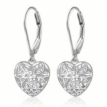 将图片加载到图库查看器,Exquisite Hollow Heart-Shaped Hoop Earrings