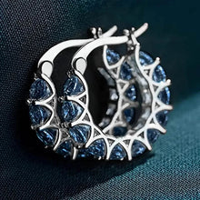 将图片加载到图库查看器,Exquisite Zirconia Hoop Earrings