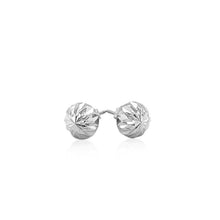 将图片加载到图库查看器,14k White Gold Textured Flat Style Stud Earrings