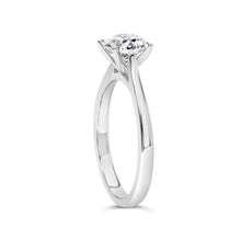 Load image into Gallery viewer, 14K White Gold 1.0 Cttw Round Lab Grown Diamond Eagle Claw 4-Prong Set Solitaire Engagement Ring (F-G Color, VS2-SI1 Clarity) - Ring Size 7