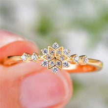 将图片加载到图库查看器,Fashion Luxury 925 Sterling Silver Snowflake Ring - 2021 Trending Fashion Jewelry for women Wedding Band Ring Promise Love Engagement Rings