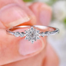 将图片加载到图库查看器,Fashion Luxury 925 Sterling Silver Snowflake Ring - 2021 Trending Fashion Jewelry for women Wedding Band Ring Promise Love Engagement Rings