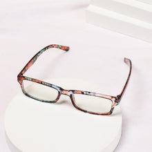 Load image into Gallery viewer, Fashion Reading Eyeglasses Men Women High Definition Transparent Optical Eyewear Anti Blue Eye Protection Eyeglasses Transparent Optical Eyewear With Diopter +1.0~+ 4.0