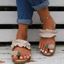 将图片加载到图库查看器,Faux Pearl & Pineapple Decor Toe Post Thong Sandals