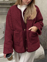 Load image into Gallery viewer, Modern Cozy Women Luxuriously Cozy Contrast Button Up Sherpa Jacket with Pockets For Fall & Winter