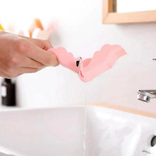 将图片加载到图库查看器,Flamingo Soap Dish Keep Soap Dry Clean Shower Soap Saver Tray Plastic Adhesive Drain Sponge Holder Bathroom Tool Soap Dish with Drains Soap Holder with Hooks Easy Dry SoapTray Easy Cleaning Soap Saver Extend Soap Life Powerful Adhesive No Drilling