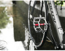 Load image into Gallery viewer, Flat Bike Pedals Road 3 Sealed Bearings Bicycle Pedals Mountain Bike Pedals Wide Platform Accessories Mountain Bike Pedals Aluminum Bicycle Flat Platform Pedals Lightweight Non-Slip Sealed Bearing For Road Mountain