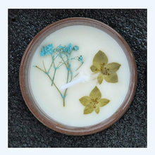 将图片加载到图库查看器,Flower Aromatherapy Candle Soy Wax Home Decorative Scented Candles Portable Travel Jar Aromatherapy Candles Set Used for Stress Relief in Bath Yoga Sleep Ideal for Thanksgiving Christmas Birthday Wedding Party Home Decoration Aroma Candles