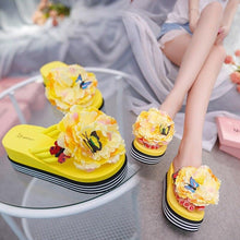 Load image into Gallery viewer, Flowers Slippers Summer Flip Flops Womans Platform Shoes Slide Heel Thick Beach Shower Slippers Quick Drying Pool Slides Beach Sandals Open Toe Indoor House Slippers