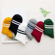 Load image into Gallery viewer, Funny Cute Cotton Crew Socks Women Fashion Colorful Retro Long Socks New Year Christmas Gifts For Men And Women