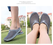 Load image into Gallery viewer, Garden Clog Women Quick Drying Summer Beach Slipper Flat Outdoor Sandals Breathable Mesh Sandals Beach Footwear Anti-Slip Slippers Quick Drying Sandals