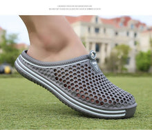 Load image into Gallery viewer, Garden Clog Women Quick Drying Summer Beach Slipper Flat Outdoor Sandals Breathable Mesh Sandals Beach Footwear Anti-Slip Slippers Quick Drying Sandals