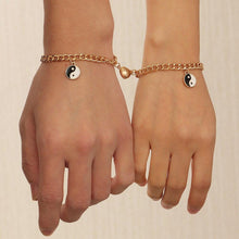 将图片加载到图库查看器,Girlfriends Charming Couple Magnet Bracelets For Women Gold Bracelet Love Heart Magnet Chain Bracelet Magnet Attracting Couple Bracelet Set Heart Friendship Bracelet For Girlfriend Boyfriend Gifts