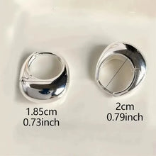 将图片加载到图库查看器,Glossy Chunky Shaped Hoop Earrings Copper Jewelry Vintage Elegant Style Female Geometric Ear Buckles