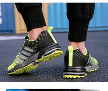 将图片加载到图库查看器,Green Breathable Mens Running Sneakers Outdoor Marathon Lightweight Running Mens Sport Shoes Athletic Footwear Breathable Comfortable Athletic Sport Sneakers