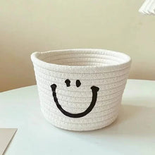 将图片加载到图库查看器,Happy Face Woven Storage Basket