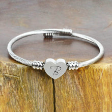 将图片加载到图库查看器,Heart Cable Initial Bracelet Hypoallergenic and Adjustable