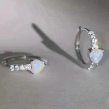 Load image into Gallery viewer, Heart-shaped Synthetic Zirconia Hoop Earrings