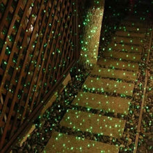 Load image into Gallery viewer, Hot Outdoor Indoor Waterproof Green & Red Laser Projector Light