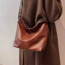 将图片加载到图库查看器,Large Geometric Crossbody Bag