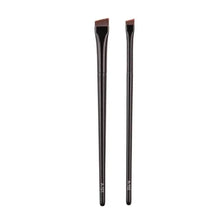 Load image into Gallery viewer, Lavish Style Contour Brush Eyebrow Eyeliner Brush Professional Small Angled Eyebrow Brush High Quality Eye brow liner Brush Makeup Tools