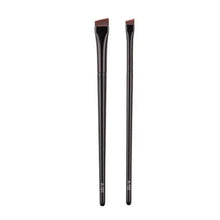 Load image into Gallery viewer, Lavish Style Contour Brush Eyebrow Eyeliner Brush Professional Small Angled Eyebrow Brush High Quality Eye brow liner Brush Makeup Tools