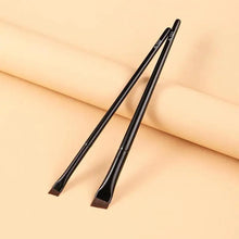 Load image into Gallery viewer, Lavish Style Contour Brush Eyebrow Eyeliner Brush Professional Small Angled Eyebrow Brush High Quality Eye brow liner Brush Makeup Tools