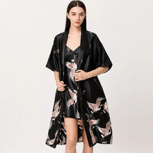 Load image into Gallery viewer, Lightweight Black Floral Birds Printed Women Bathrobe Elegant Design Floral Breathable Robe
